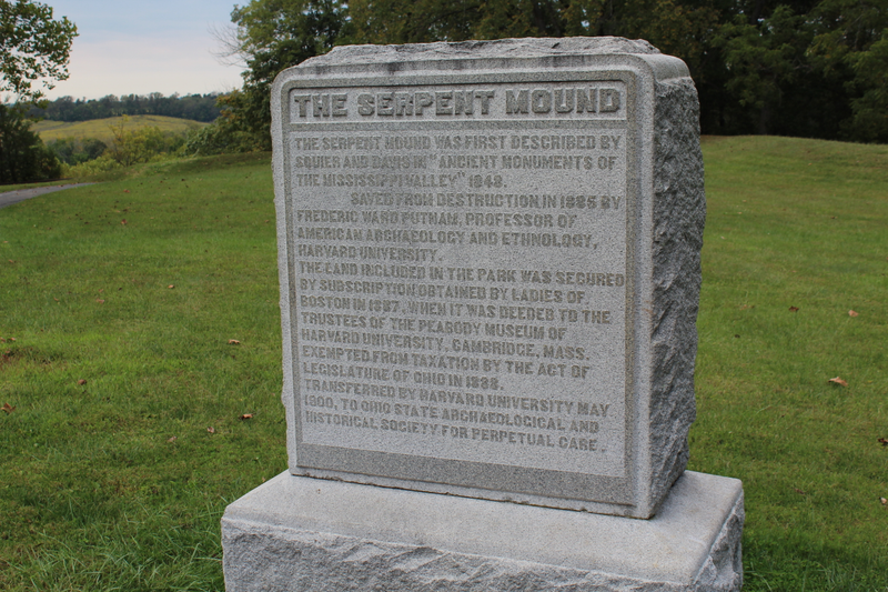 Illustration for article titled Took a little trip today to the Great Serpent Mound